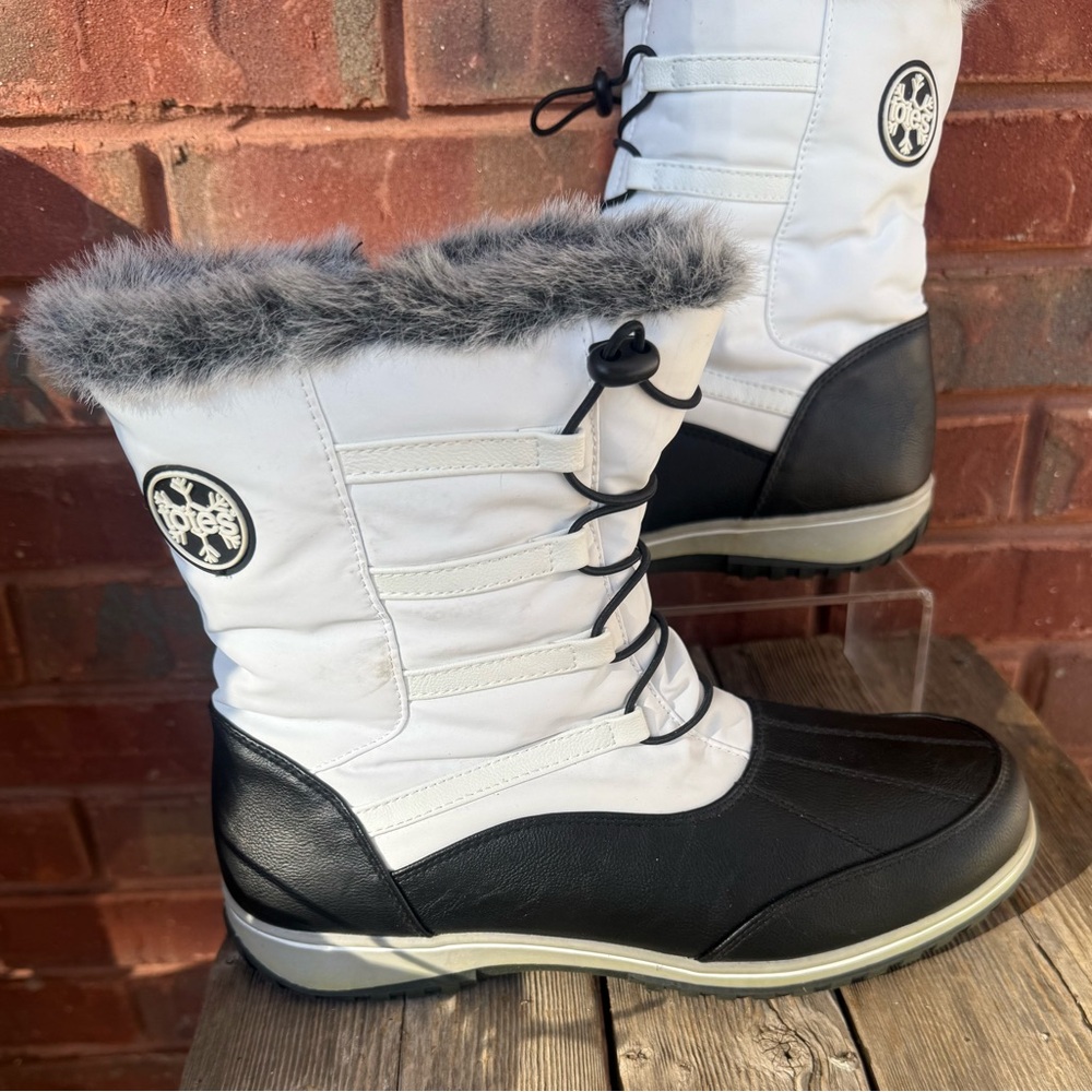 Totes Weatherproof Adele Winter Snow Boots Womens Size 10 White Black Fur Lined - Picture 4 of 16